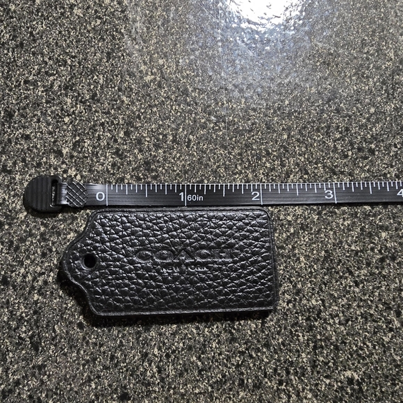 Coach Tag - Picture 2 of 5